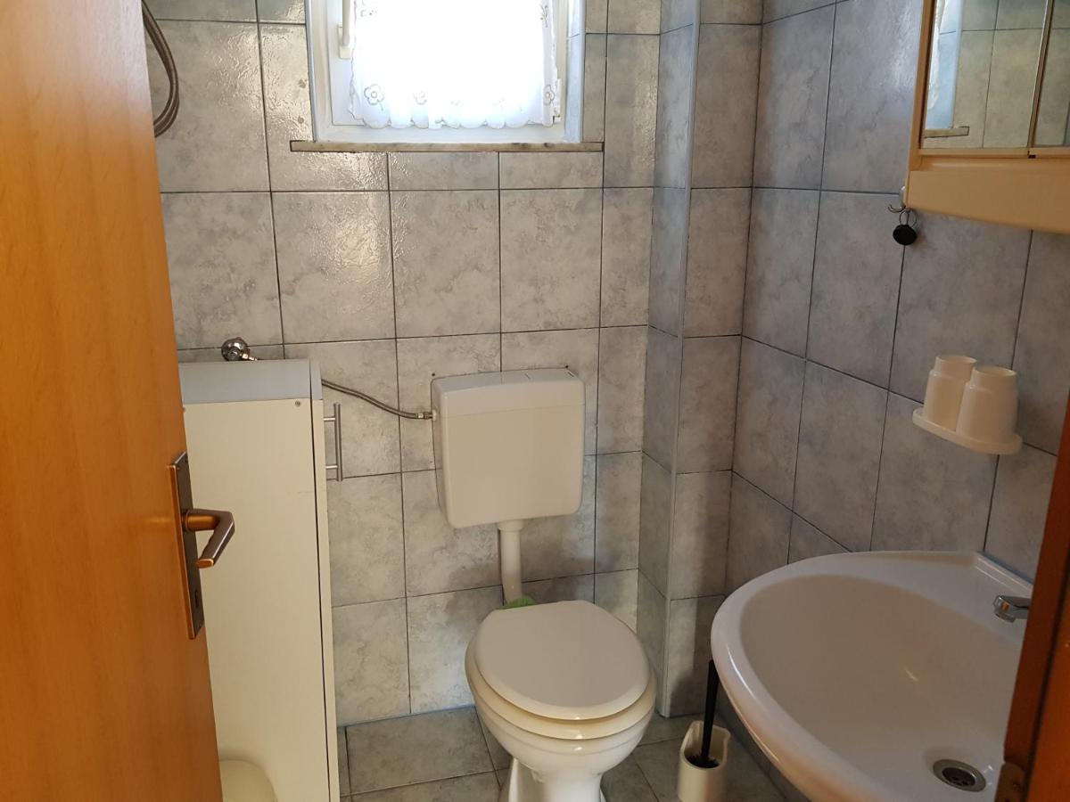 Astra Apartment Vir Ngoại thất bức ảnh